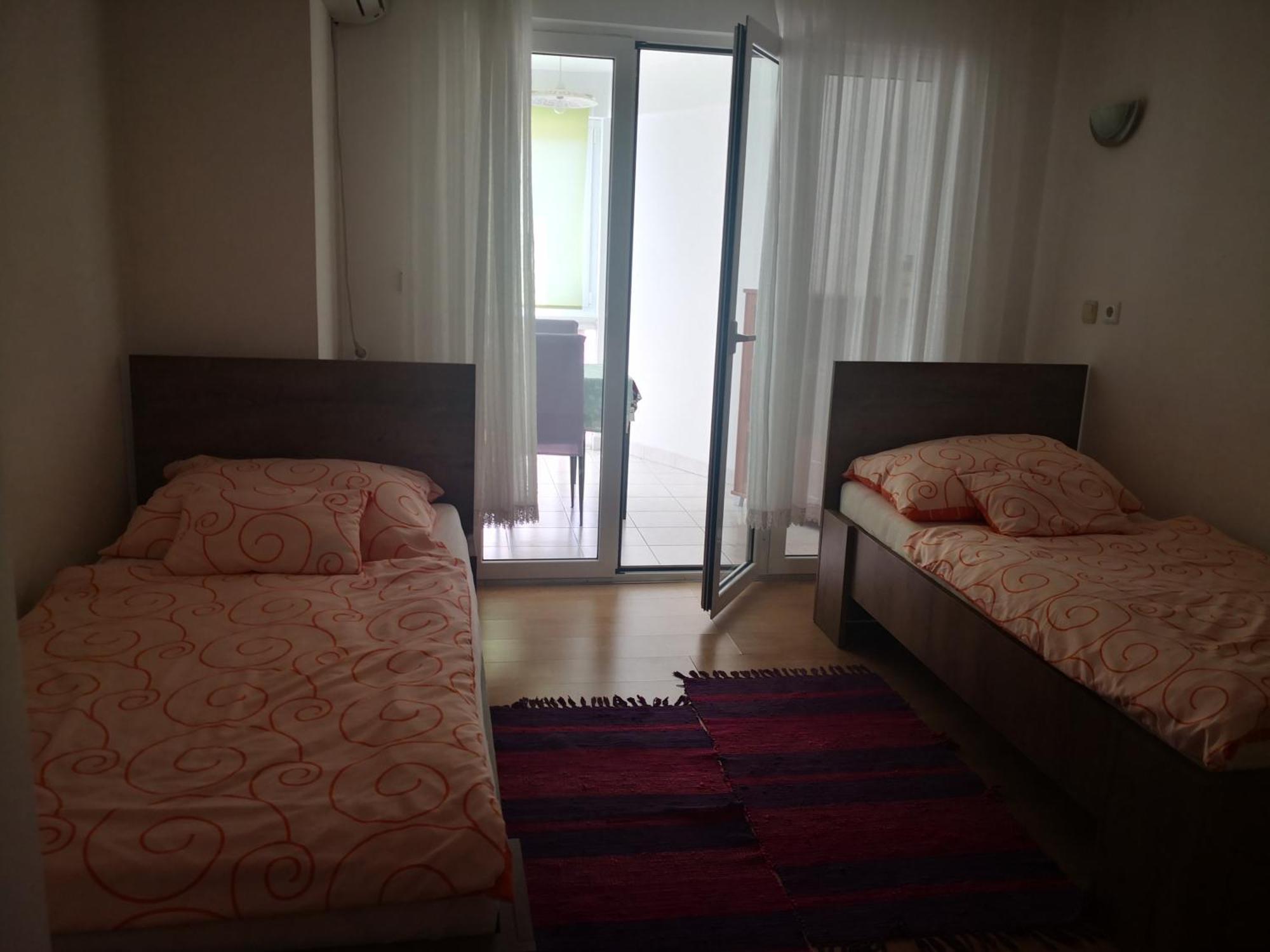 Judith Apartment Тисно Екстериор снимка